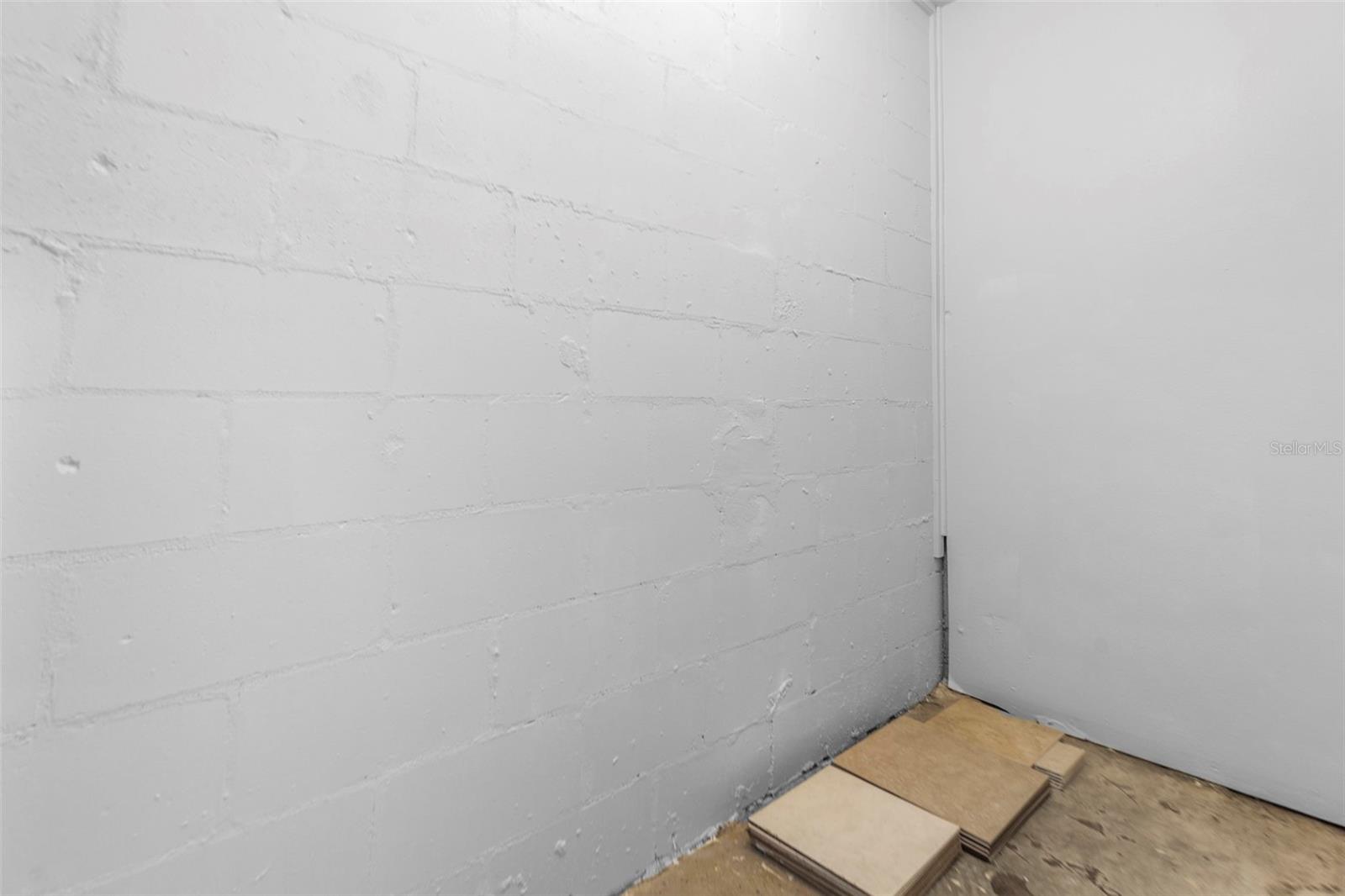 Storage Unit