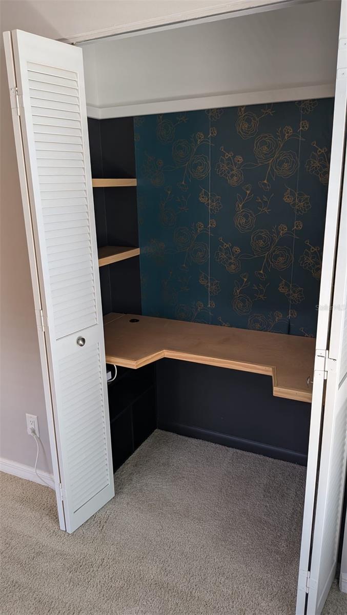 Bedroom 1 Closet 1 with desk