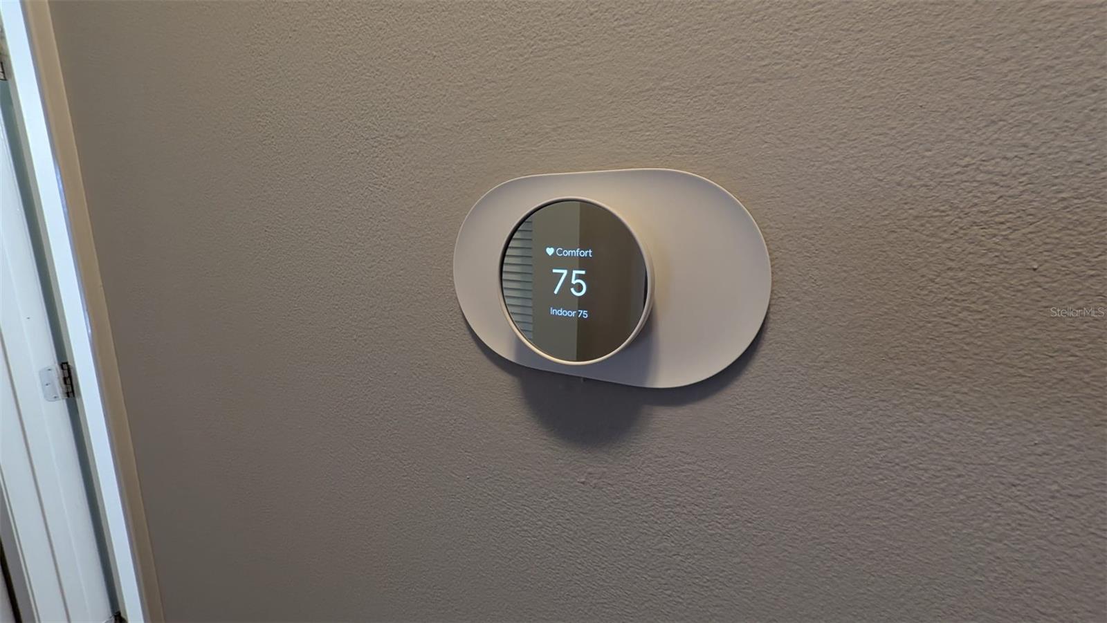 Smart thermostat