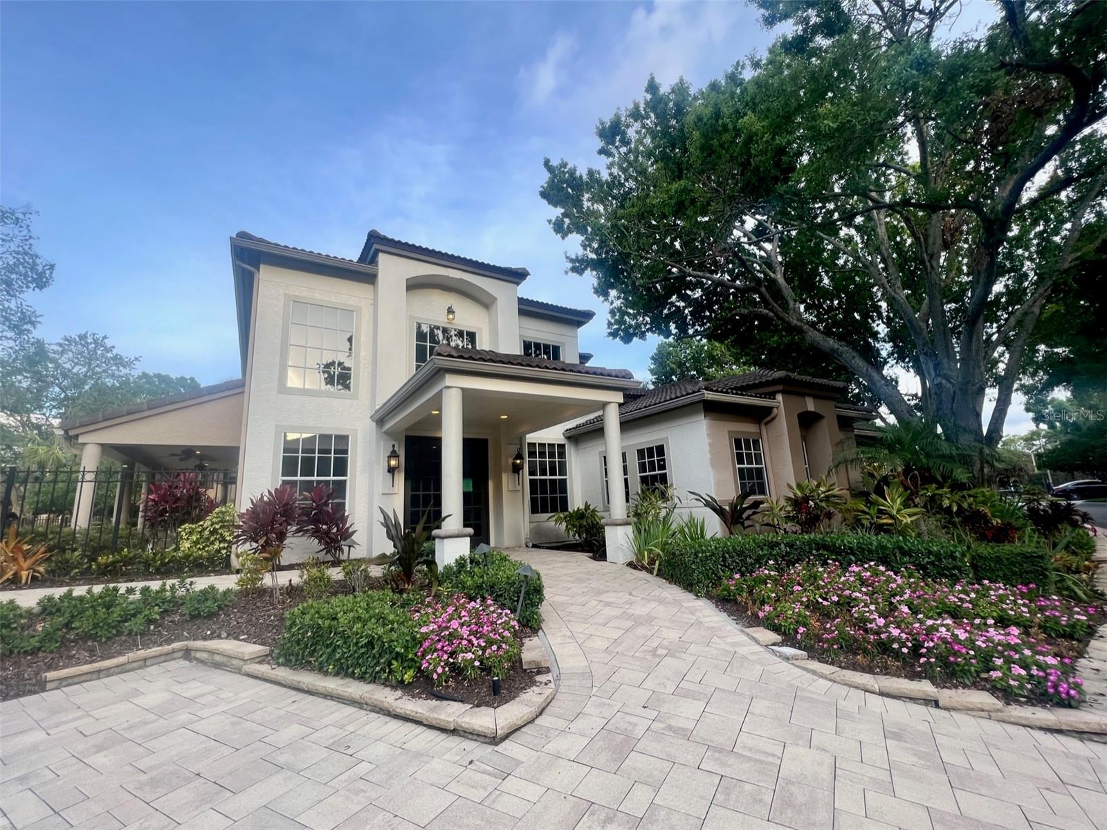 Island Walk Clubhouse