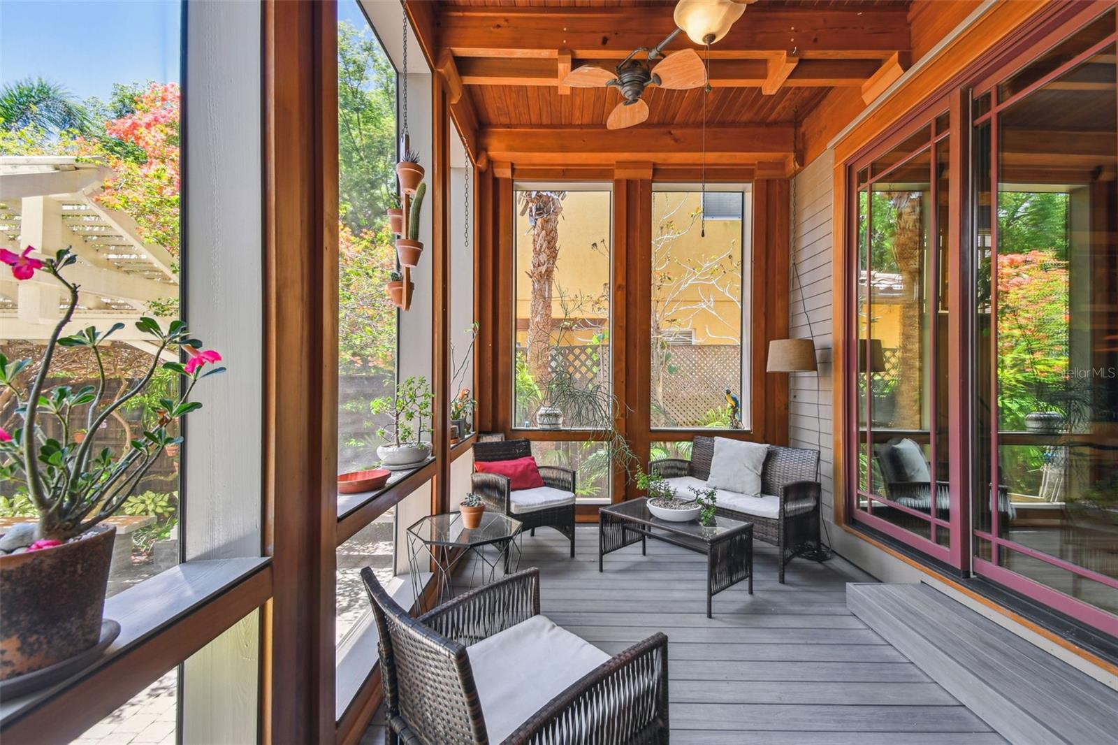 Screened-in Porch off Family Room
