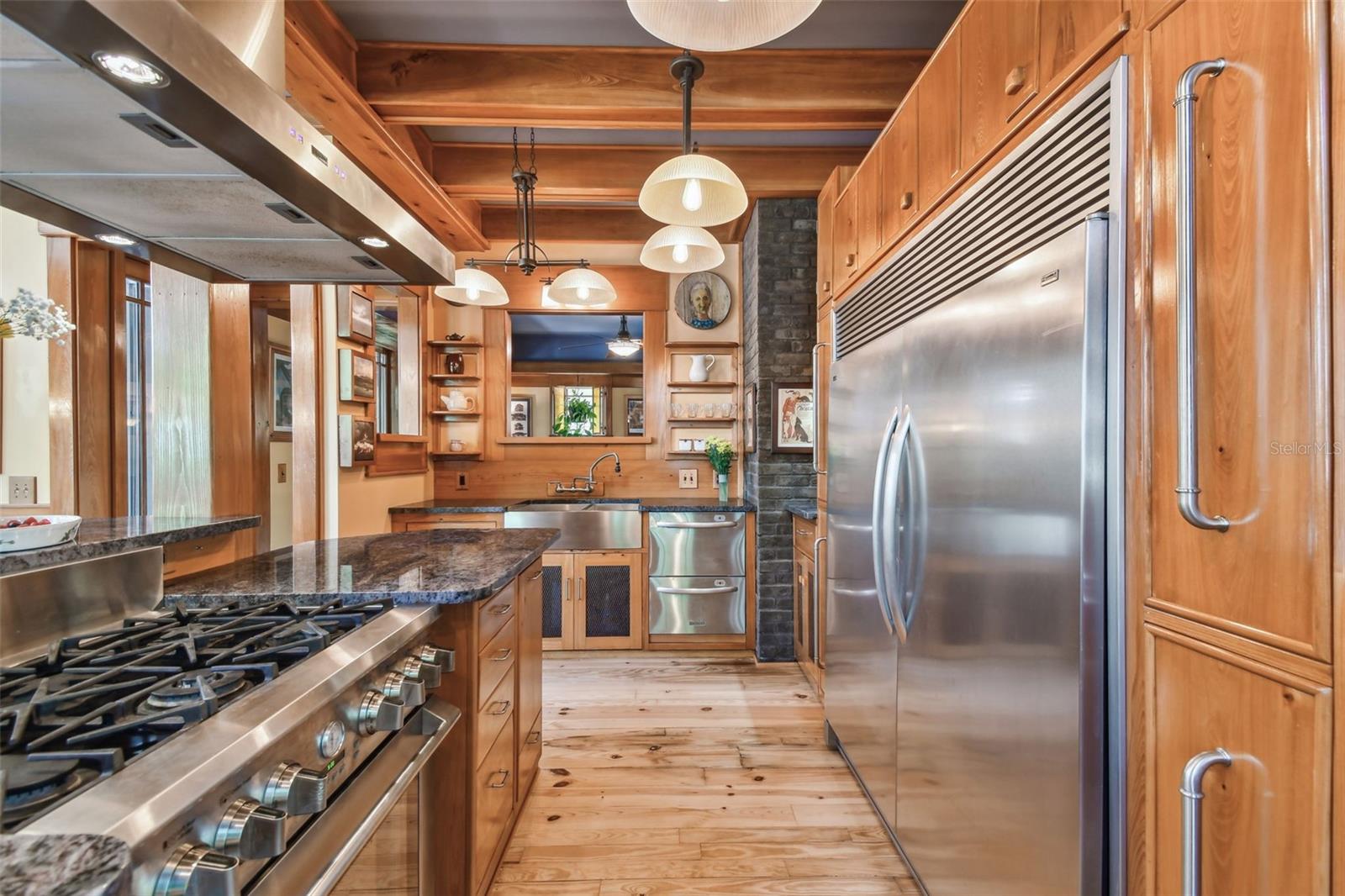 Gourmet Kitchen