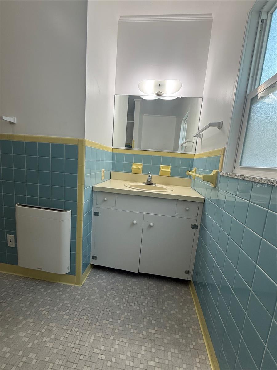 708 BATHROOM