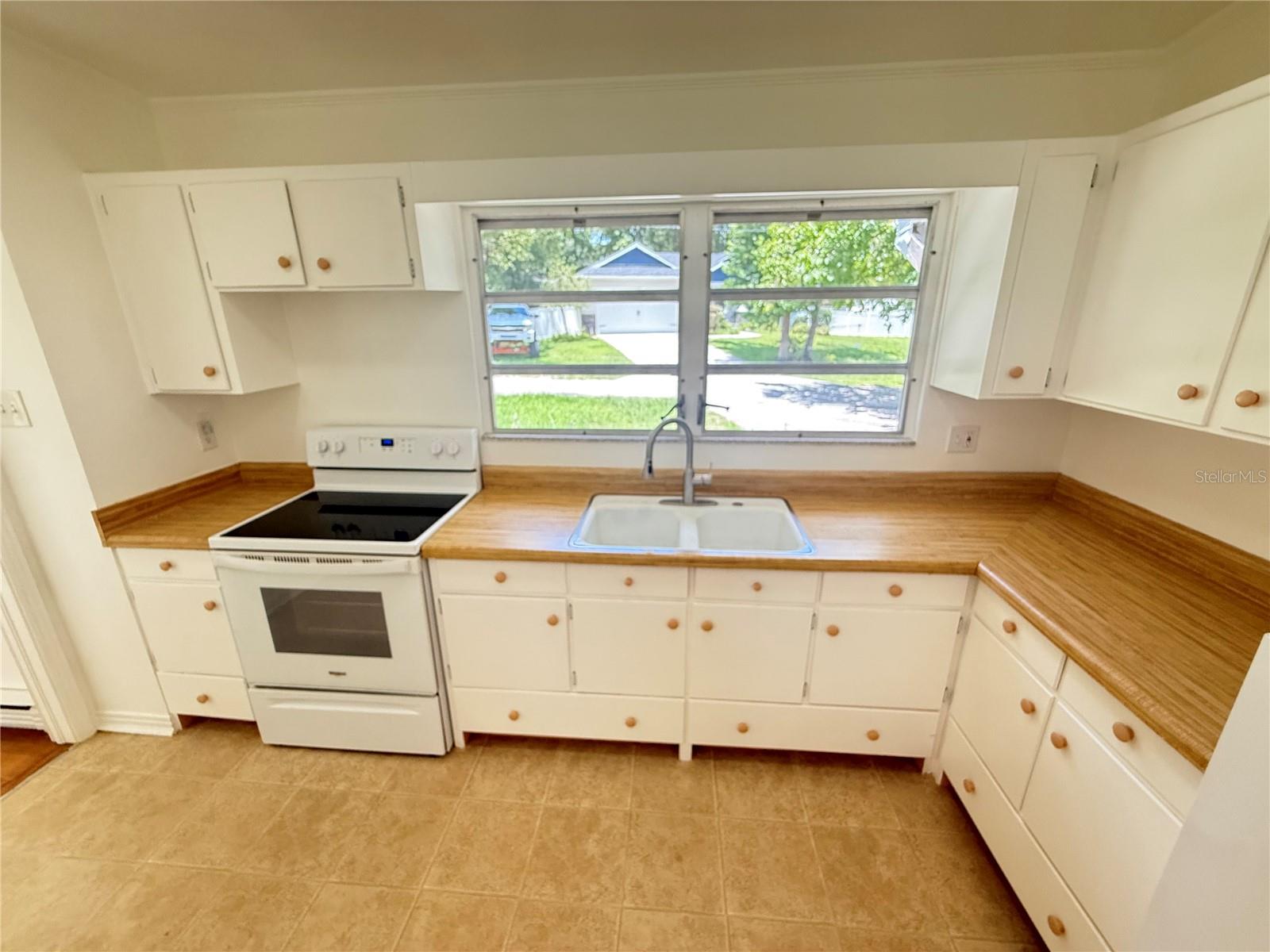 708 kitchen