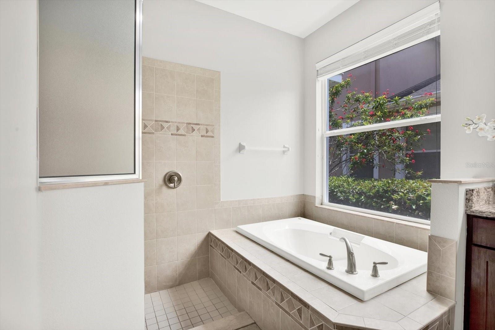 Deep soaking tub