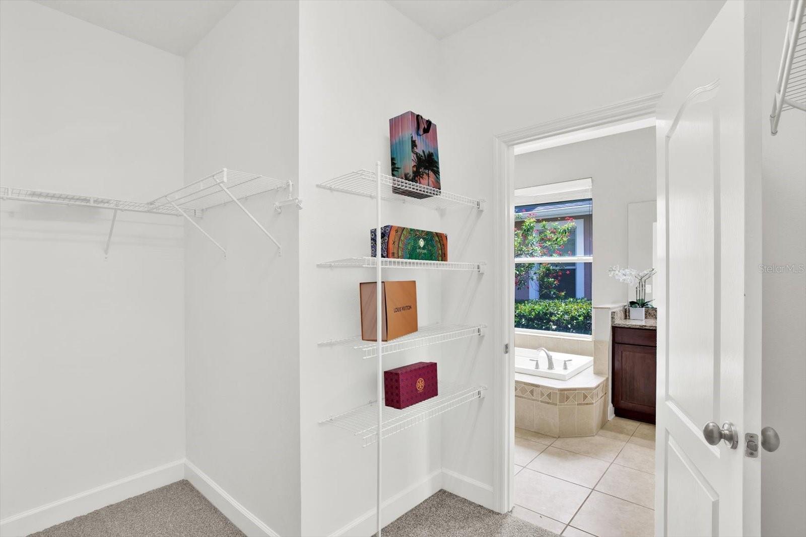 Walk in closet