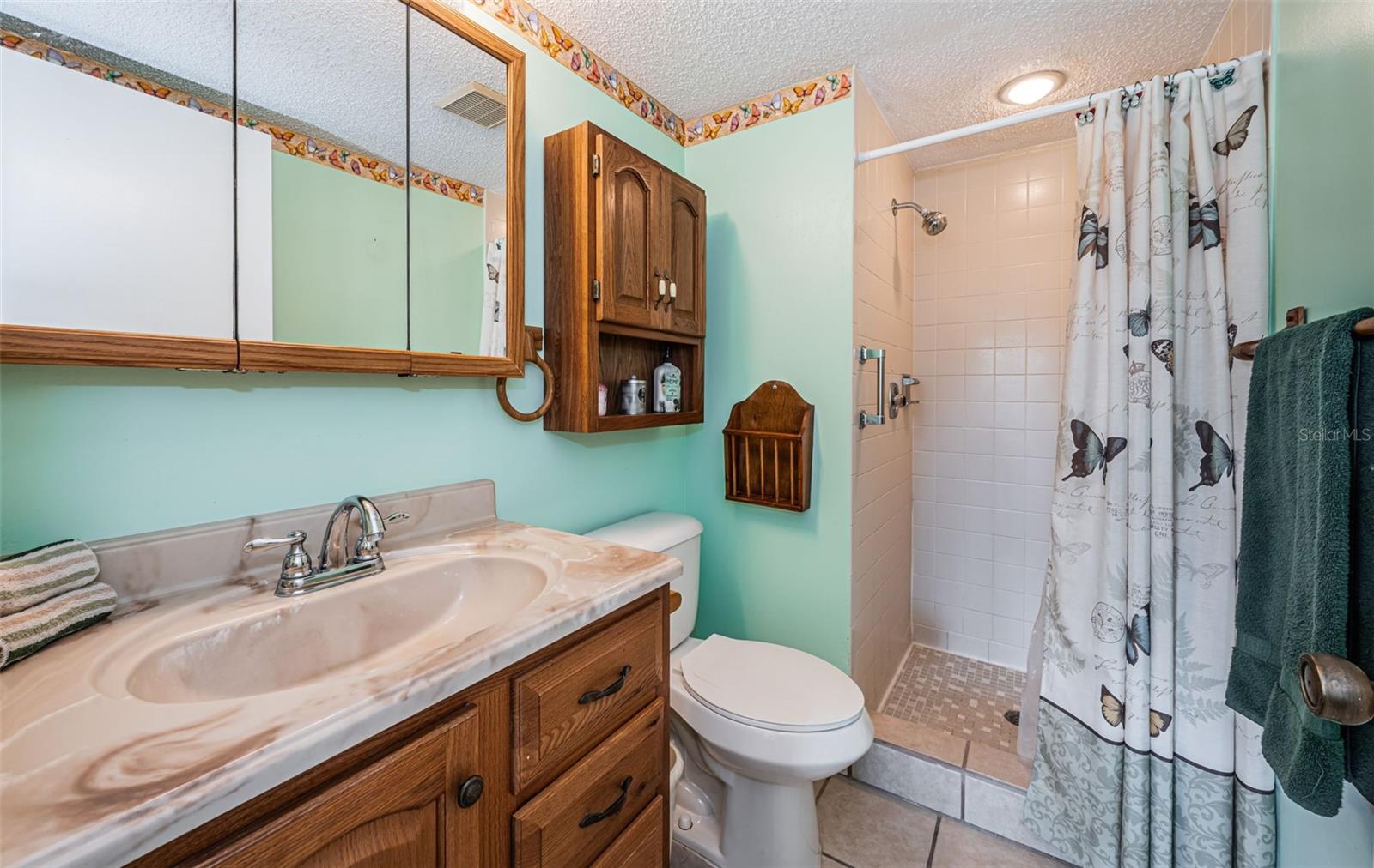 Primary Suite Bath - Walk in Shower