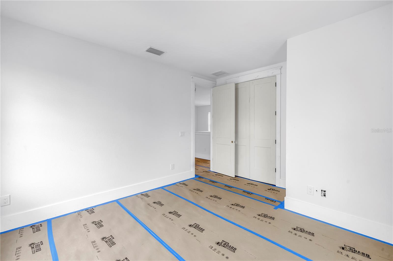 Guest bedroom upstairs