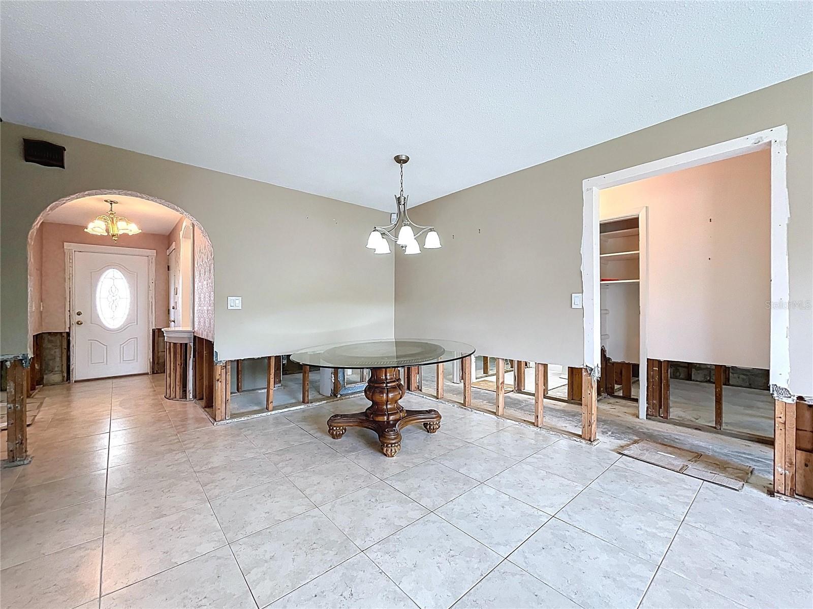 From Family Room looking at front door and to the right are bedrooms