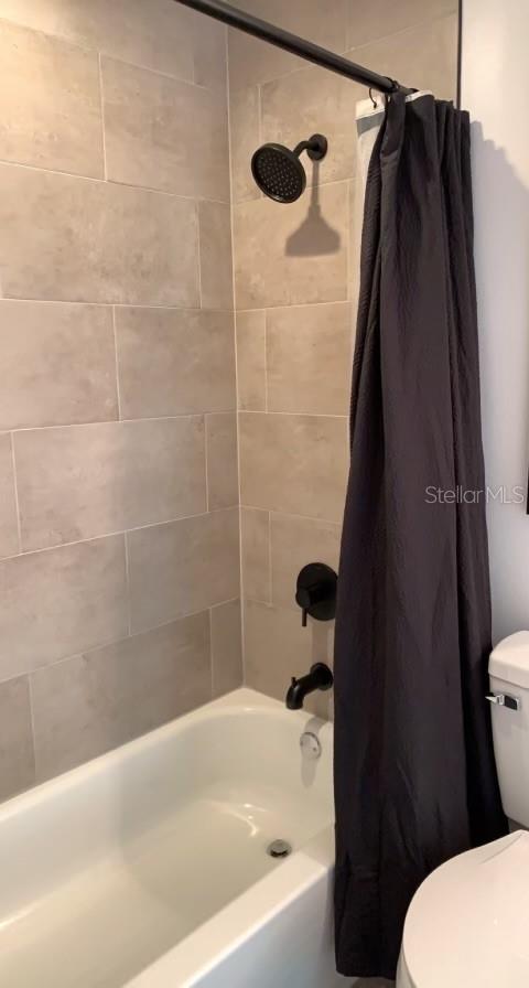 Primary Shower/Tub Combo
