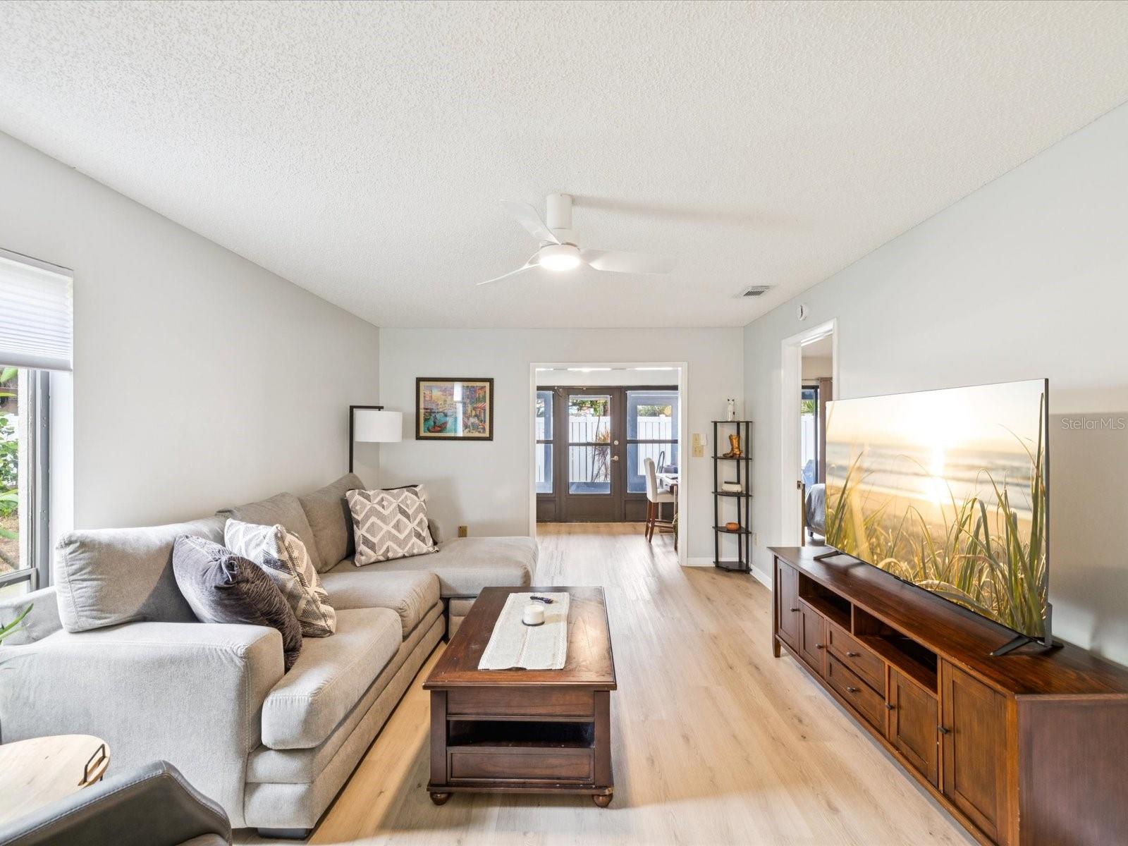 Living/Dining Room Combo