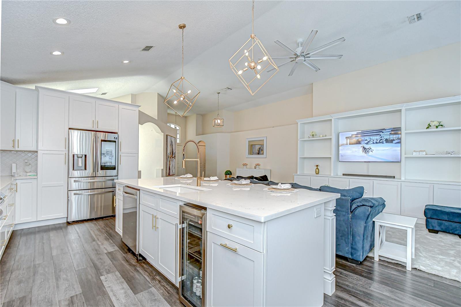 This home is perfect for the entertainers!