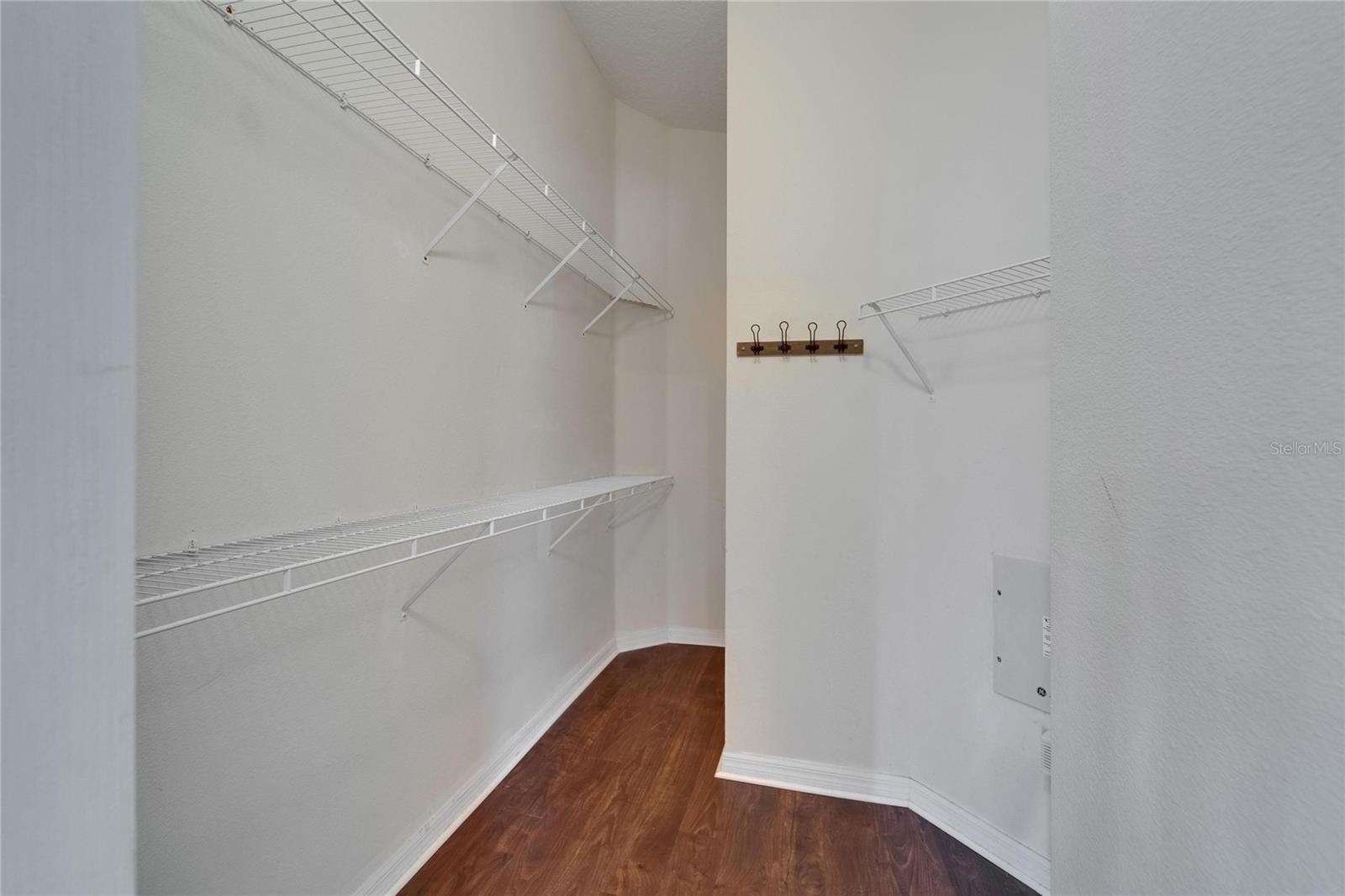 walk in closet