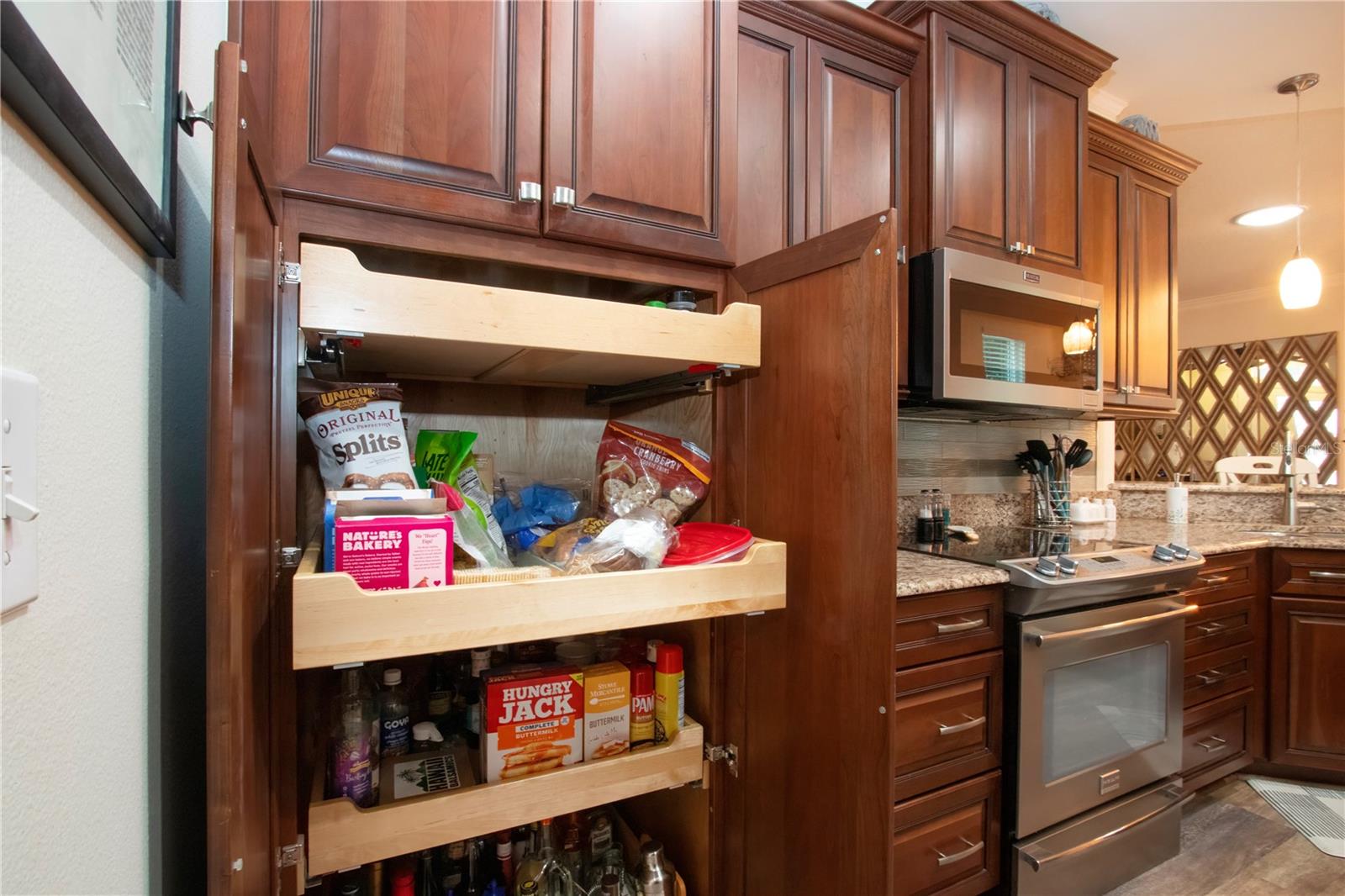 Pull out drawers and pantry