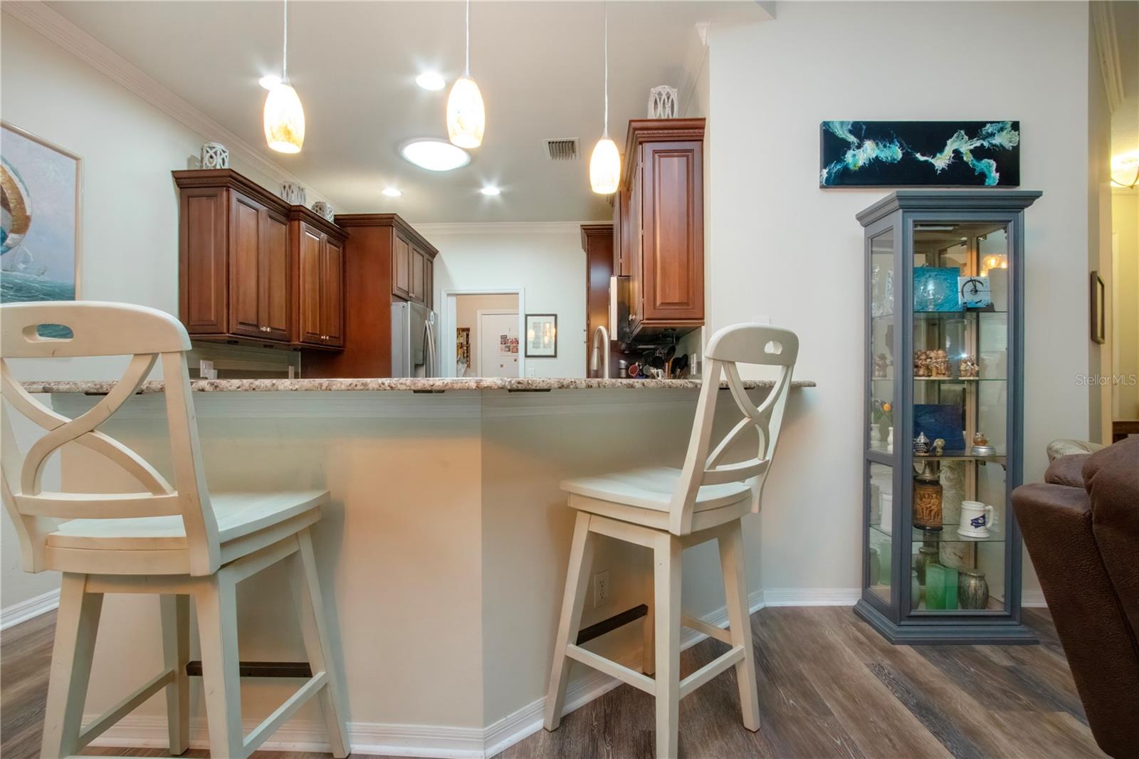 Breakfast bar