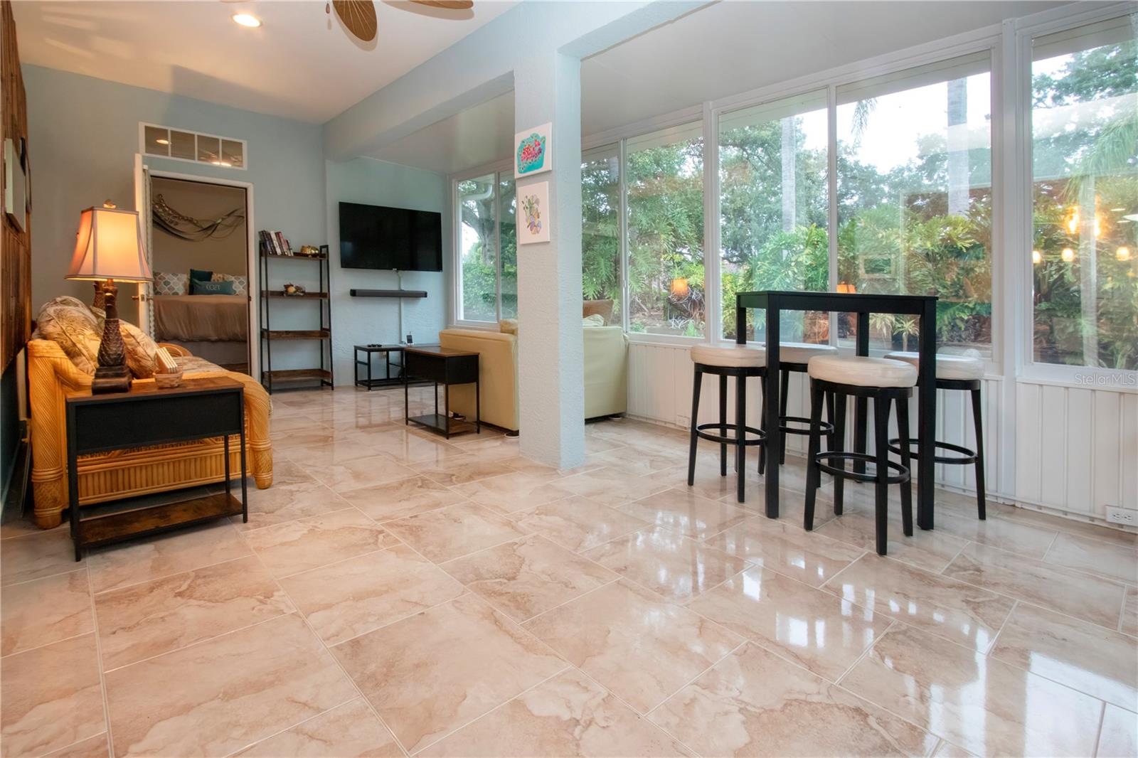 Large, expanded Florida Room