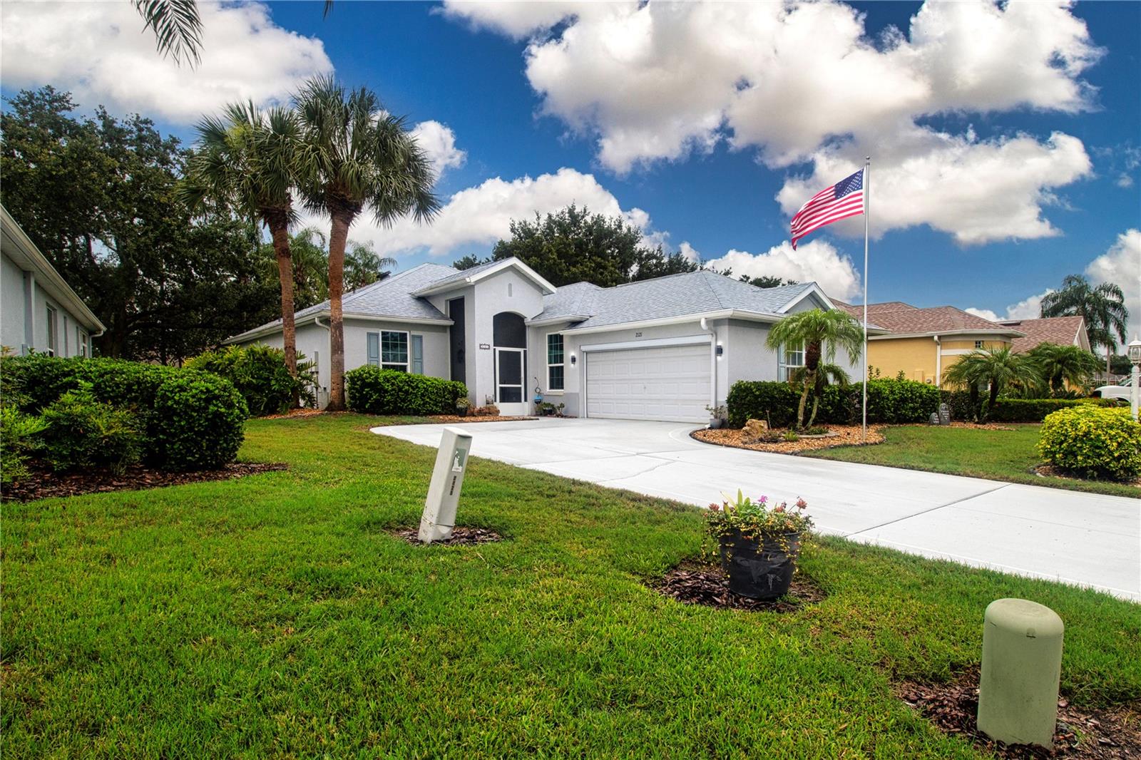 Side load garage provides great curb appeal
