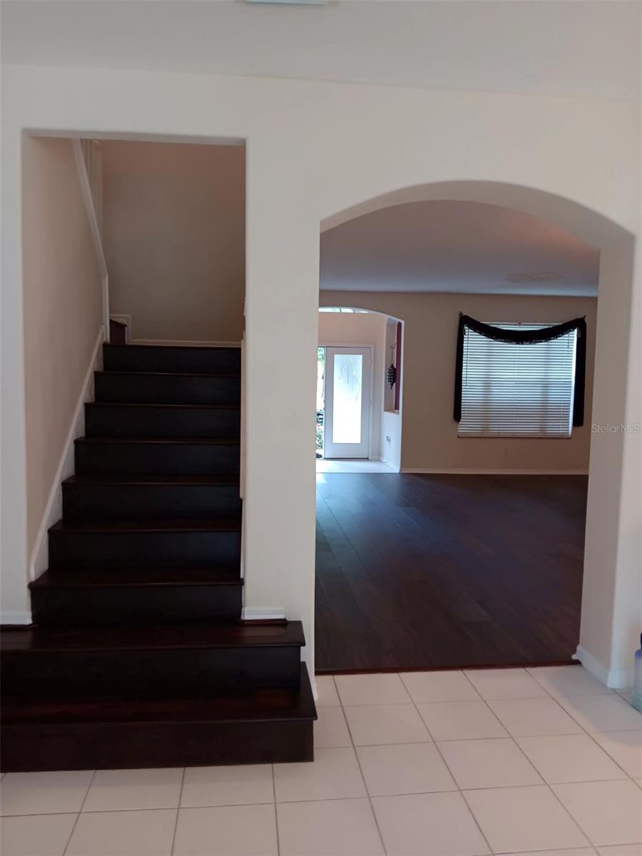 entering 2nd floor