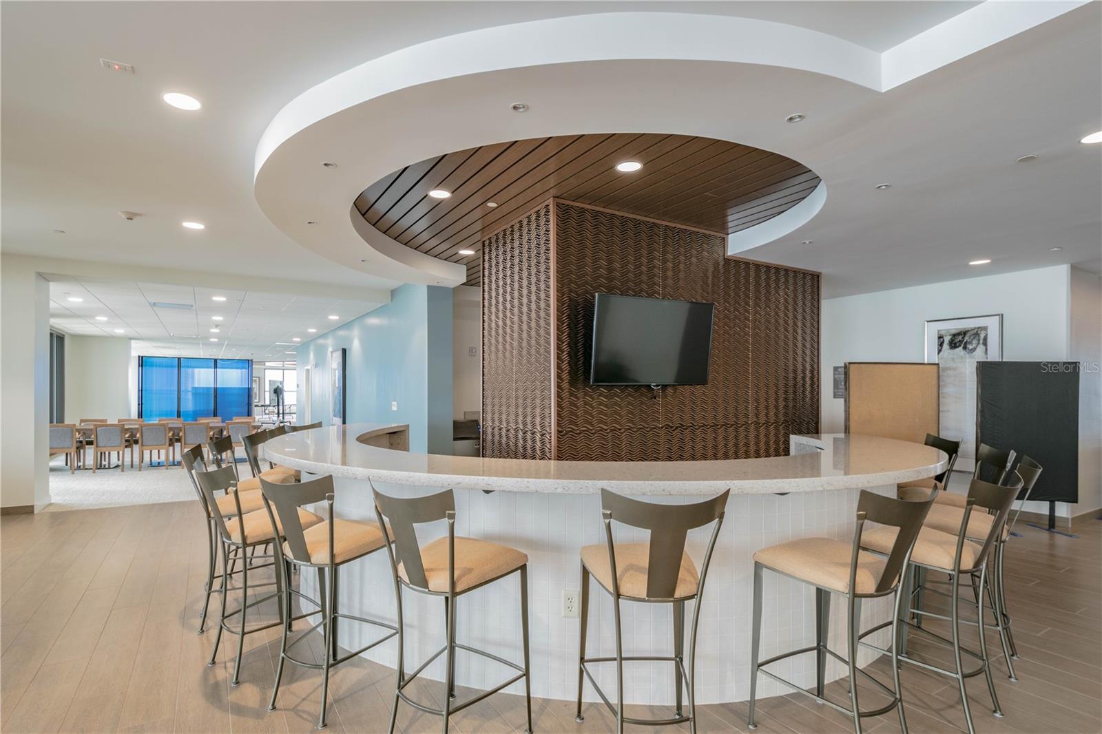 Amenity Floor Bar 1