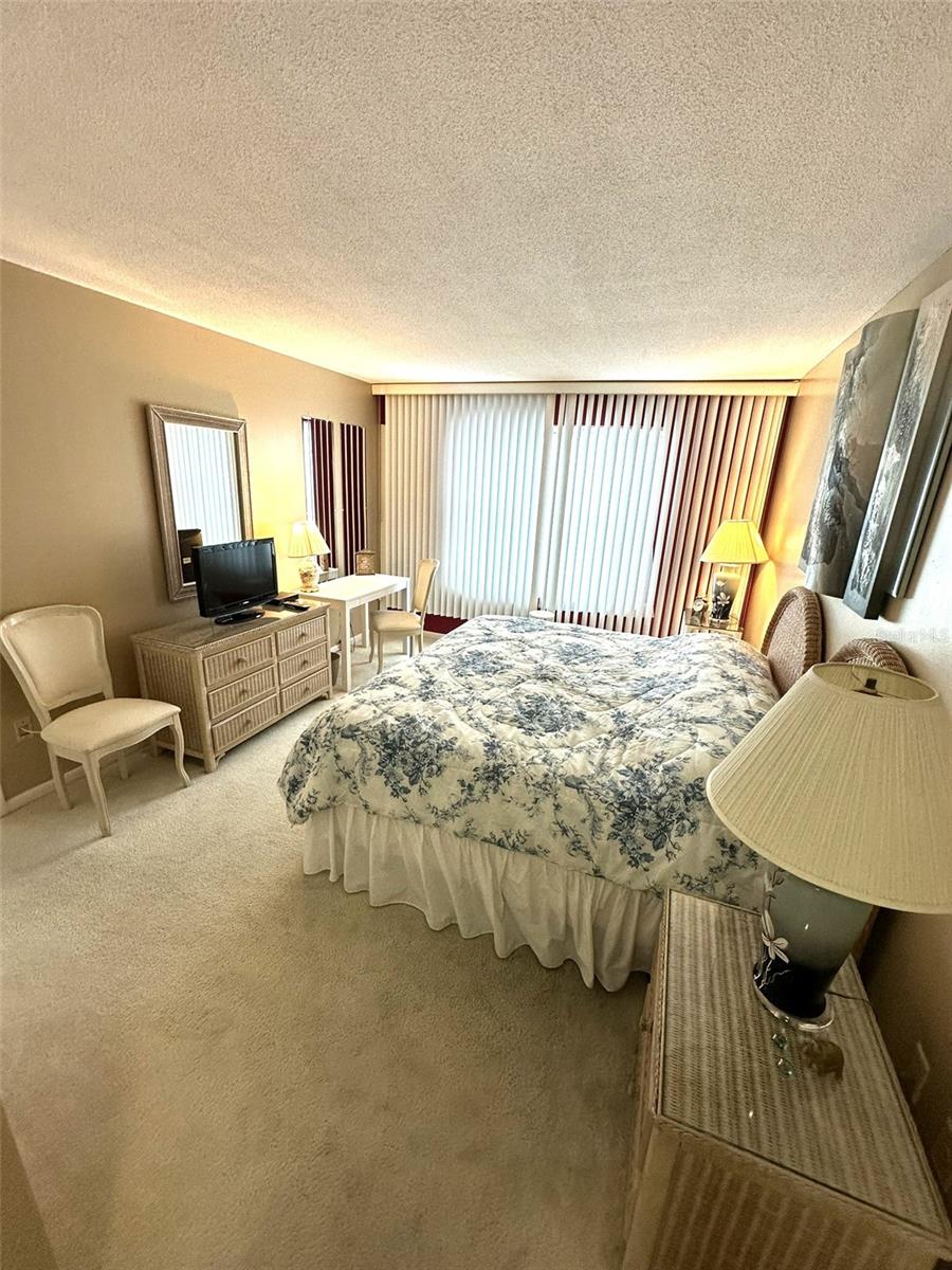 Bedroom - King Furniture