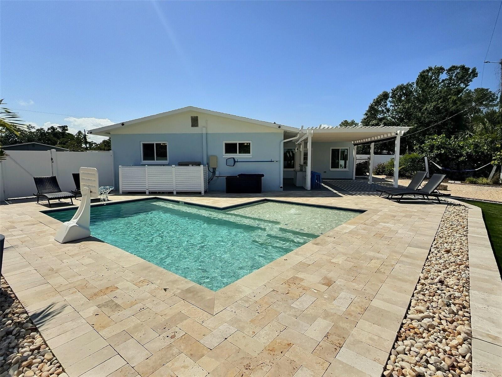 Travertine Pool Deck