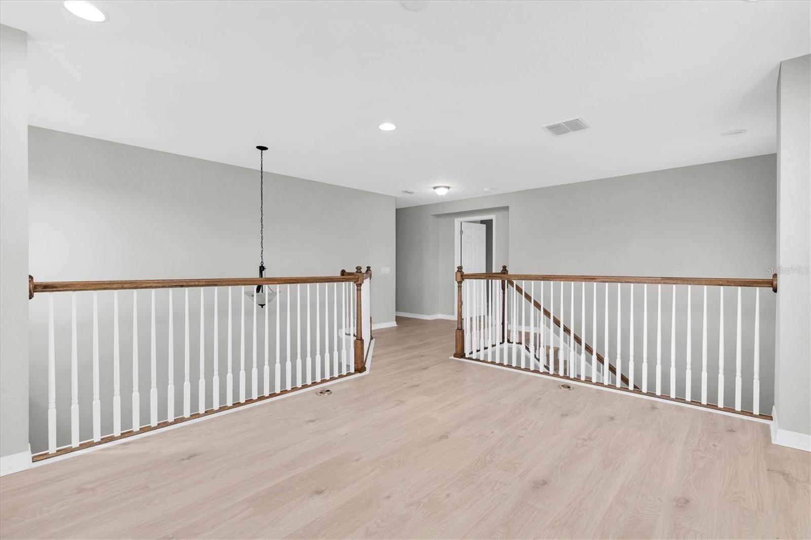 LOFT ON 2ND STORY