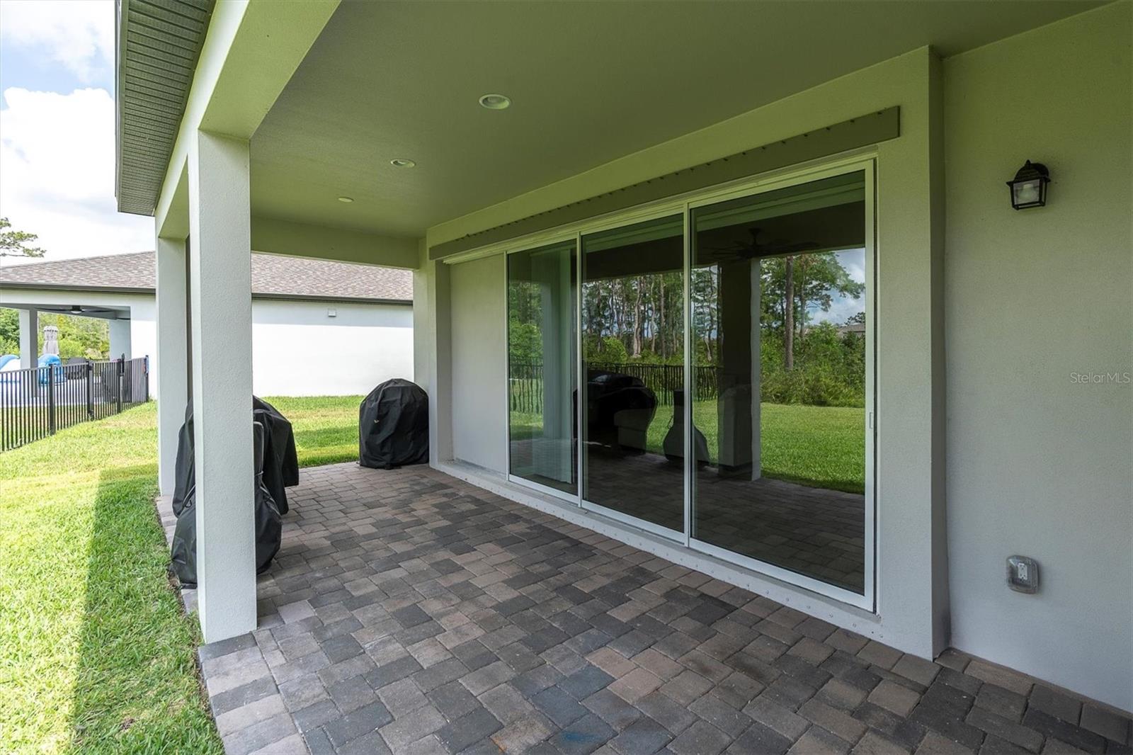 COVERED LANAI