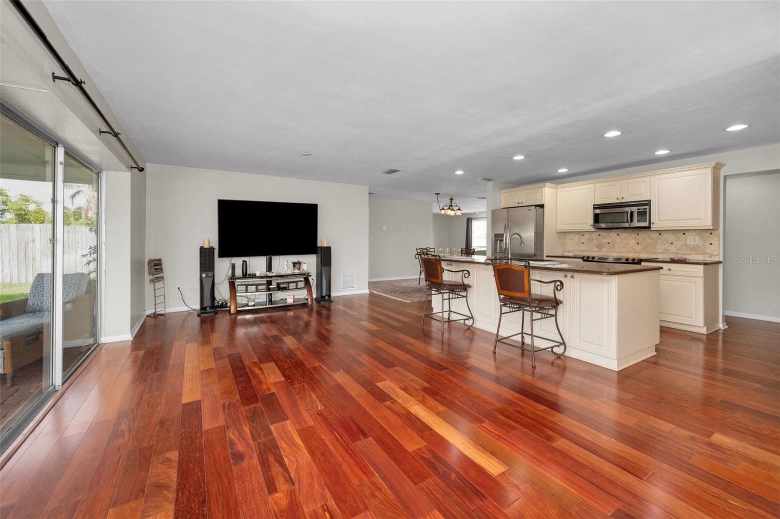 ... Open Floor Plan Makes This a Perfect Family Florida Home. First Town in from The Beach. Come Enjoy Florida at It's Finest..