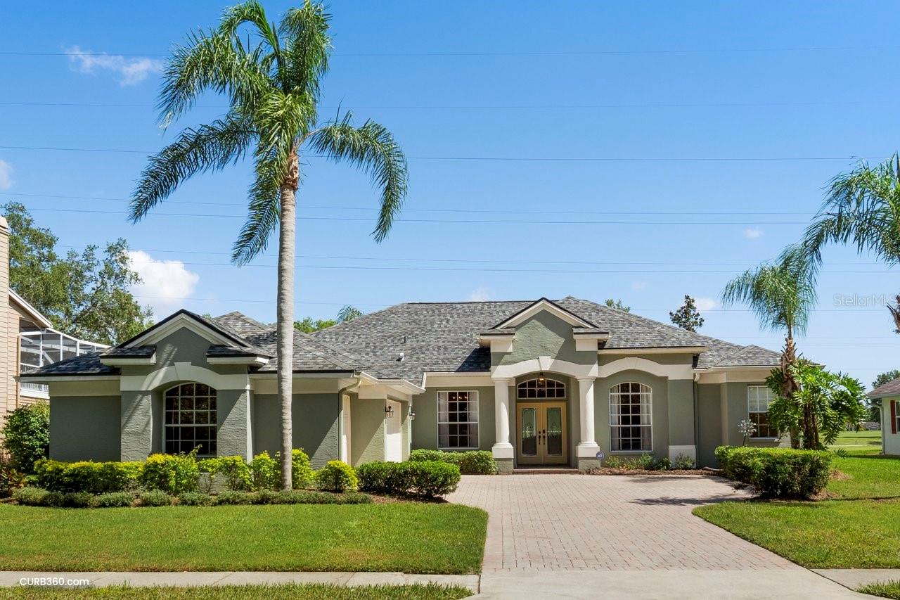 Curb appeal abounds!