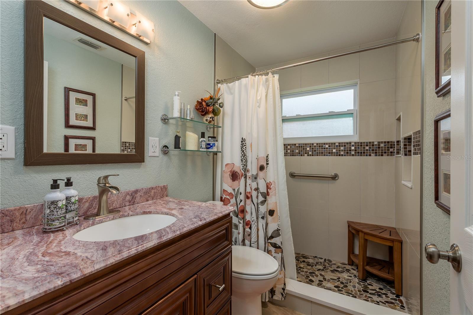 Main bathroom