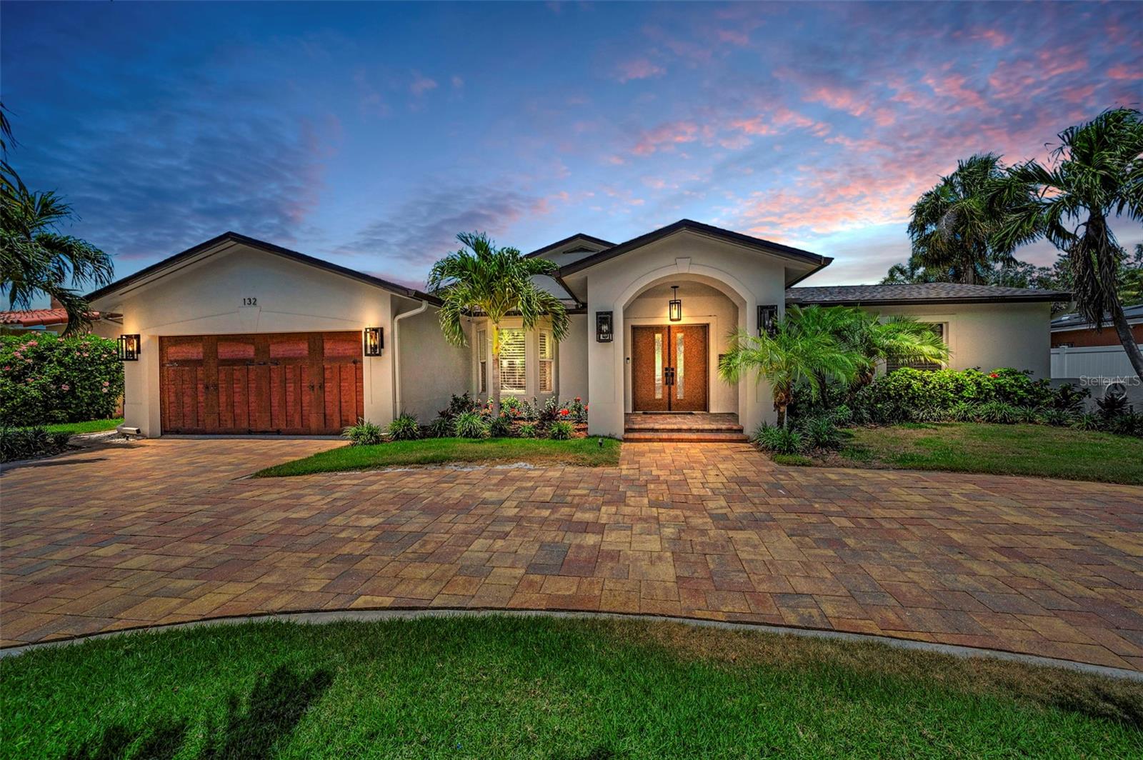 Welcome to 132 Giralda Blvd NE in the highly desirable Snell Isle Neighborhood.