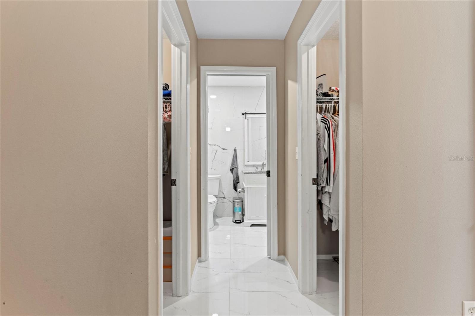 Walk in closet