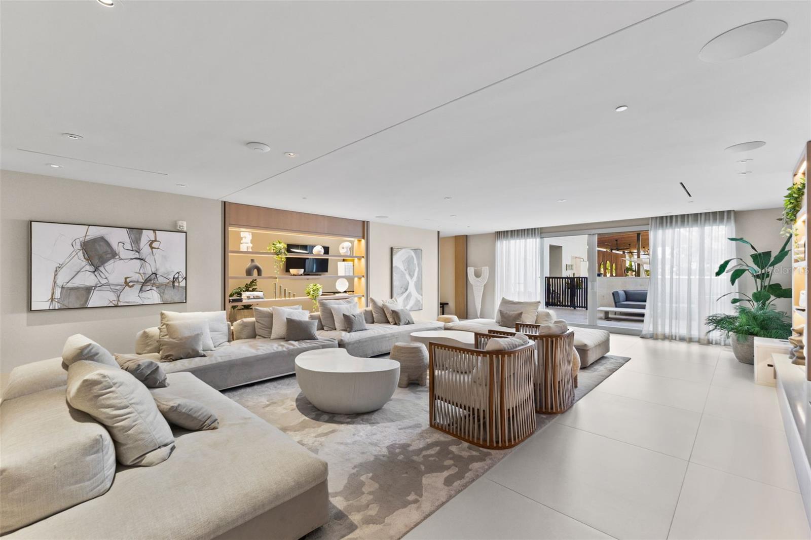 Lounge area in lobby