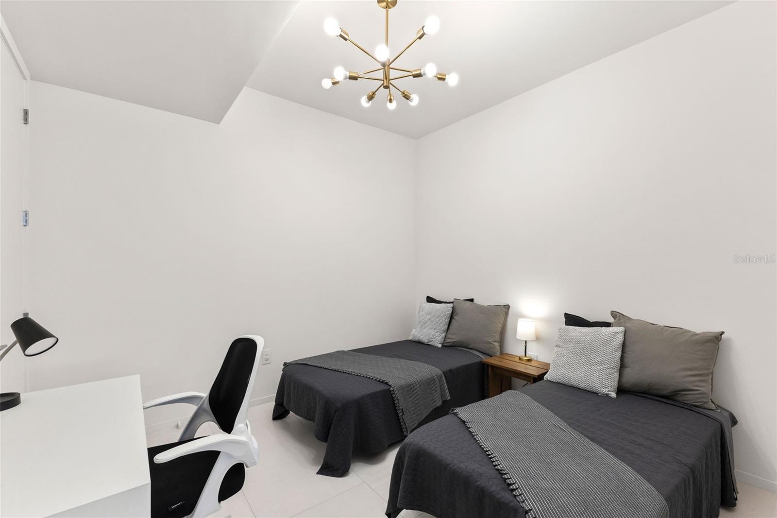Den (used as 3rd bedroom)