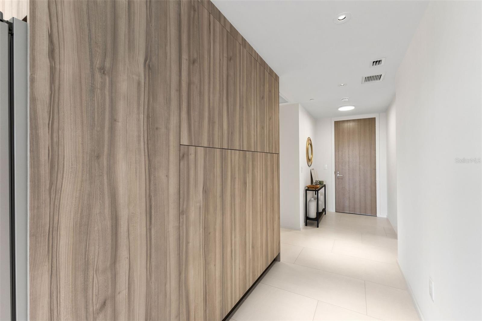 Expansive Hallway storage