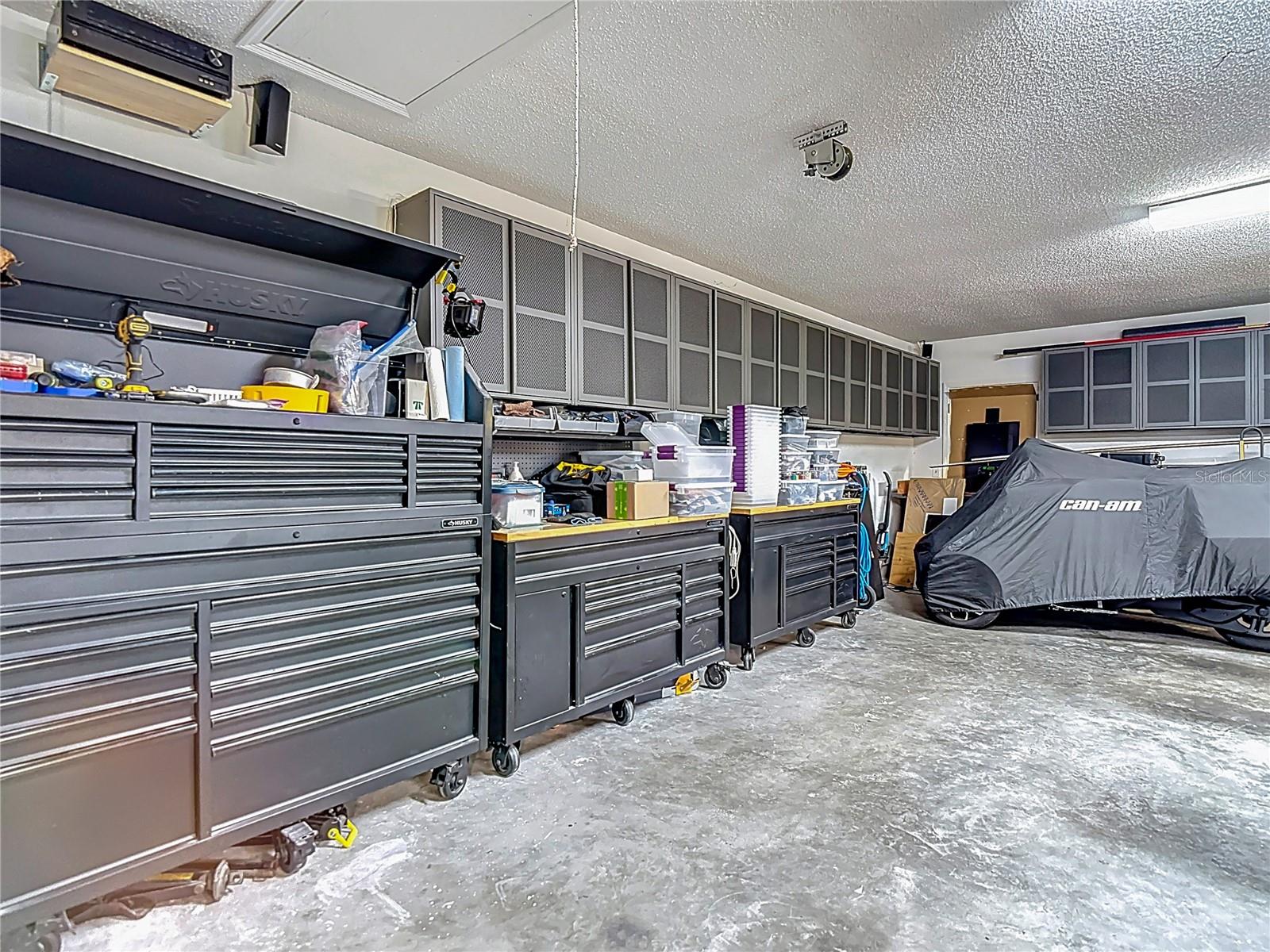 3 Car Garage
