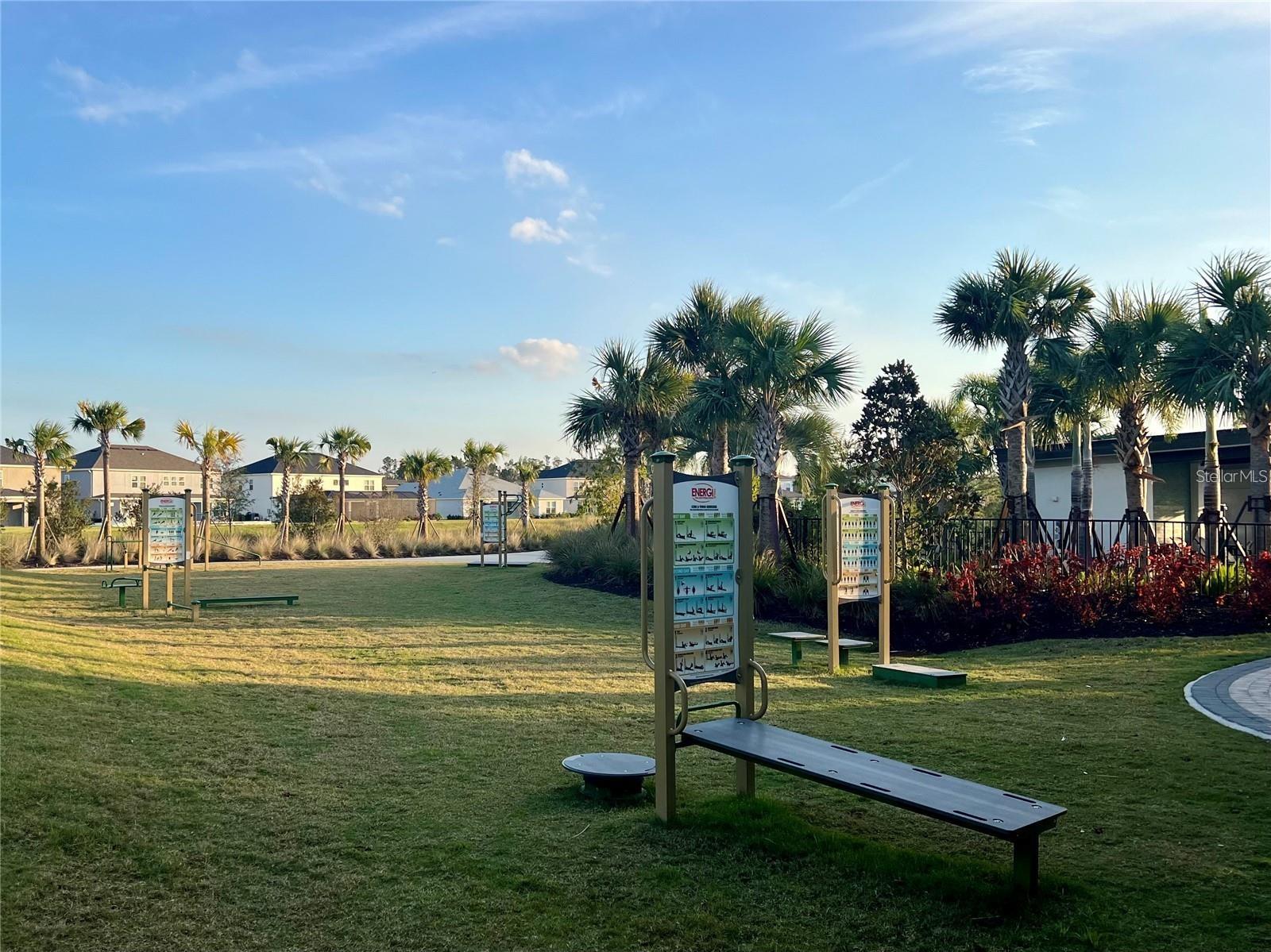 Outdoor exercise equipment