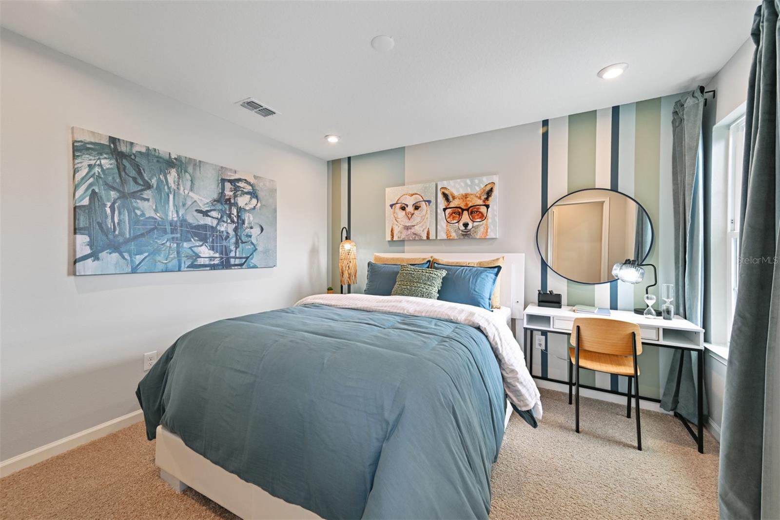 Model Secondary Bedroom