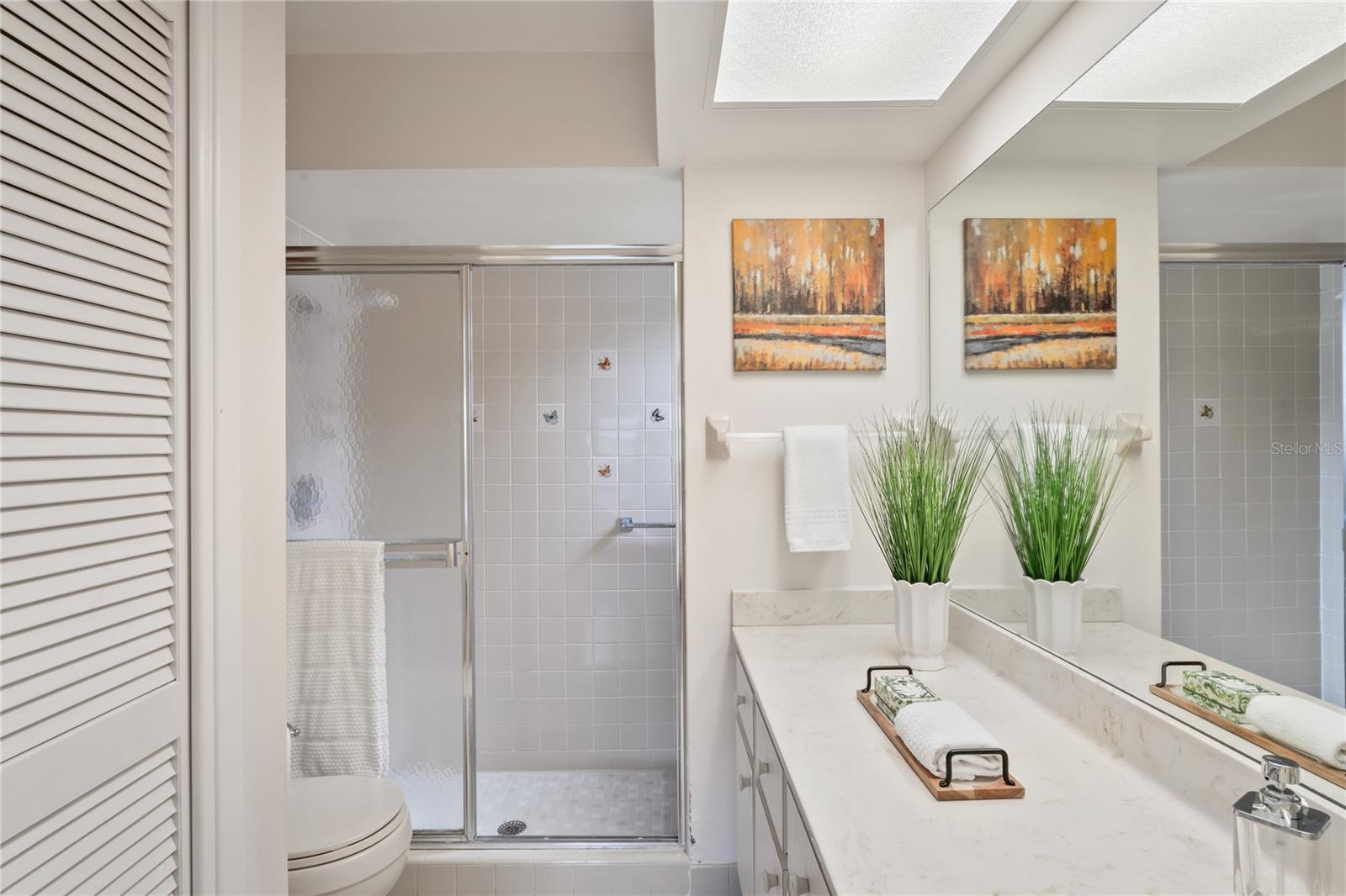 NICE VANITY SPACE