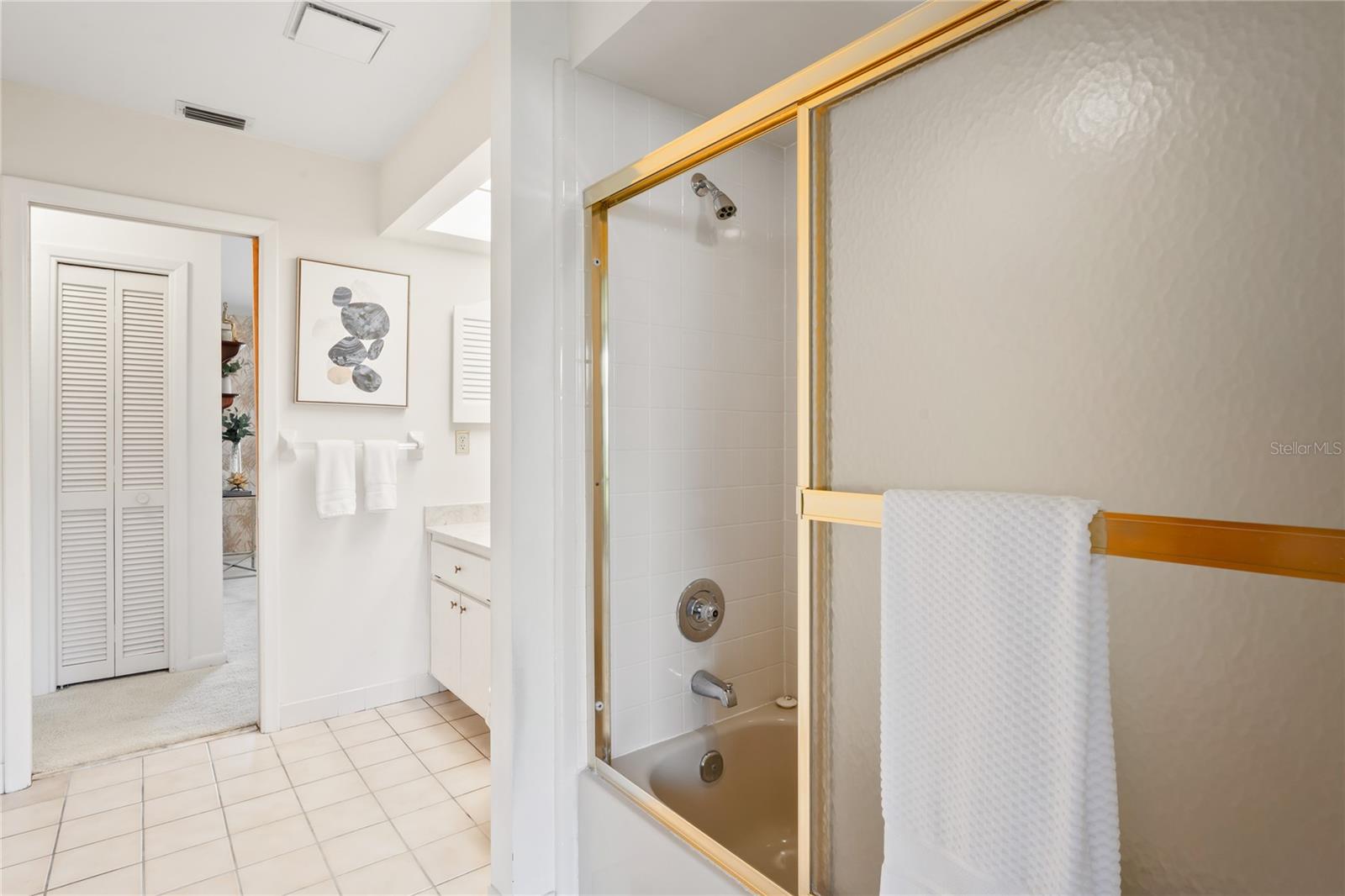 HALLWAY BATHROOM