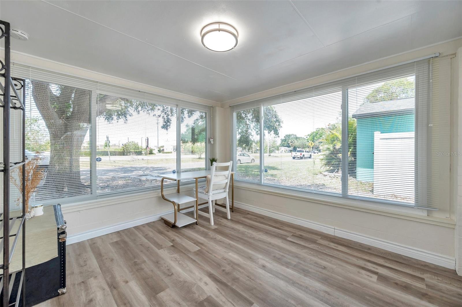 Bonus Room/Office/Studio