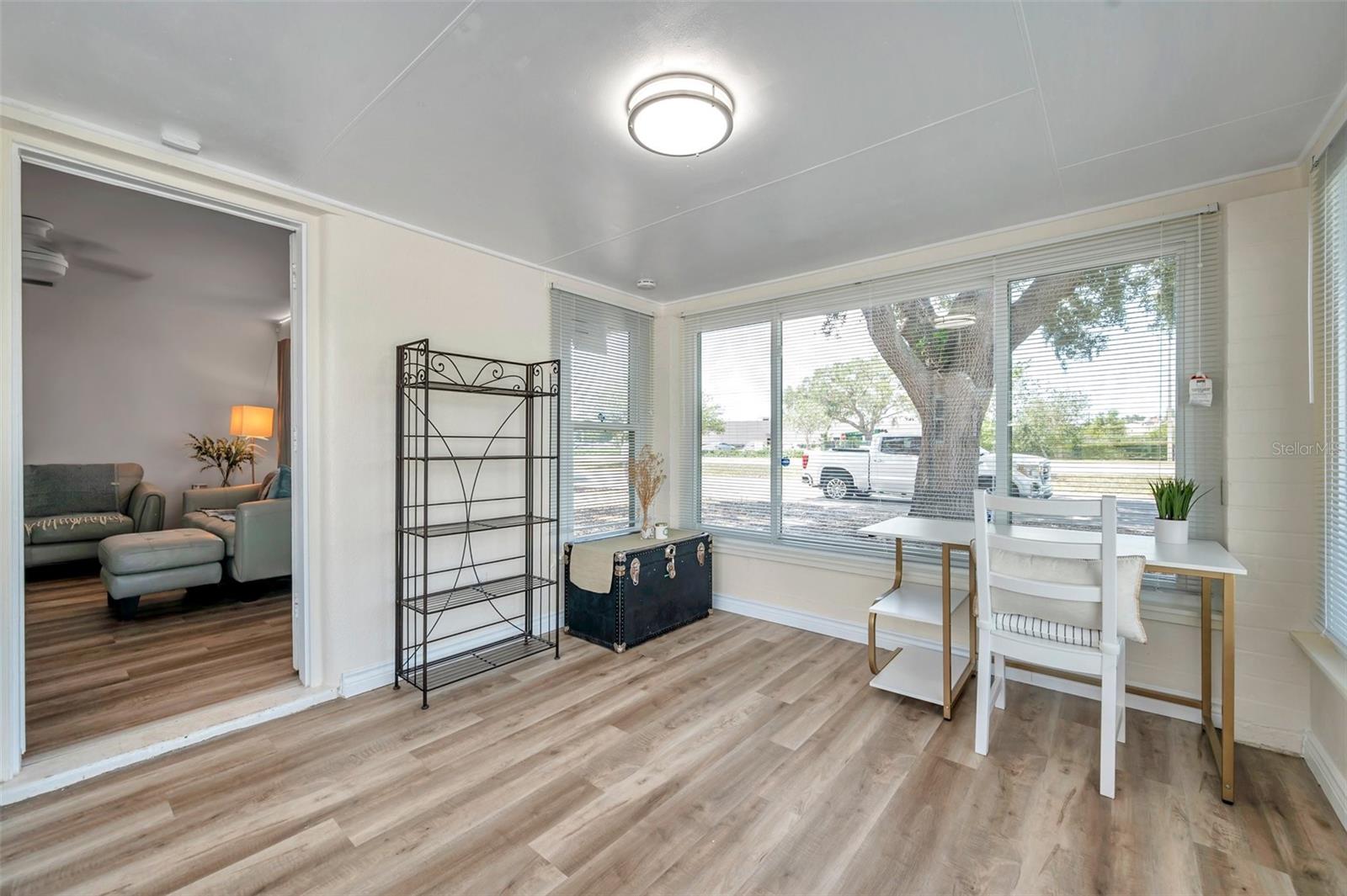 Bonus Room/Office/Studio