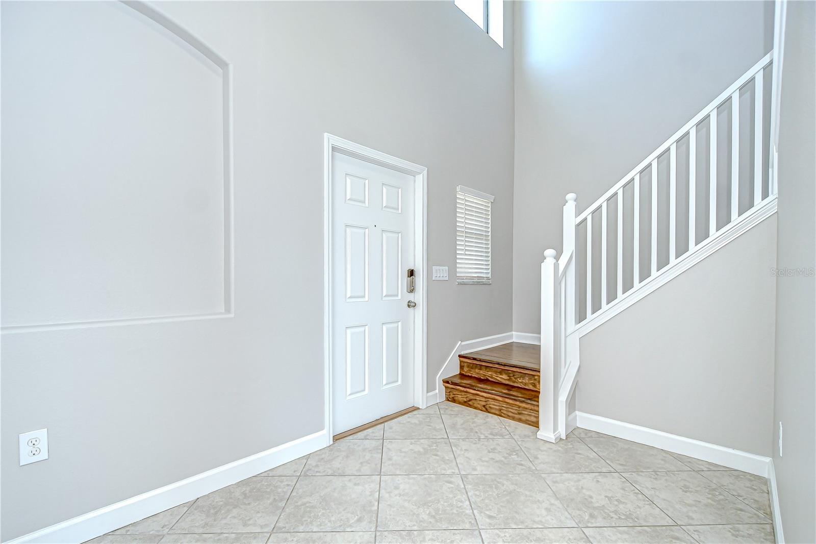 This move-in ready home has tile flooring across the entire first floor!