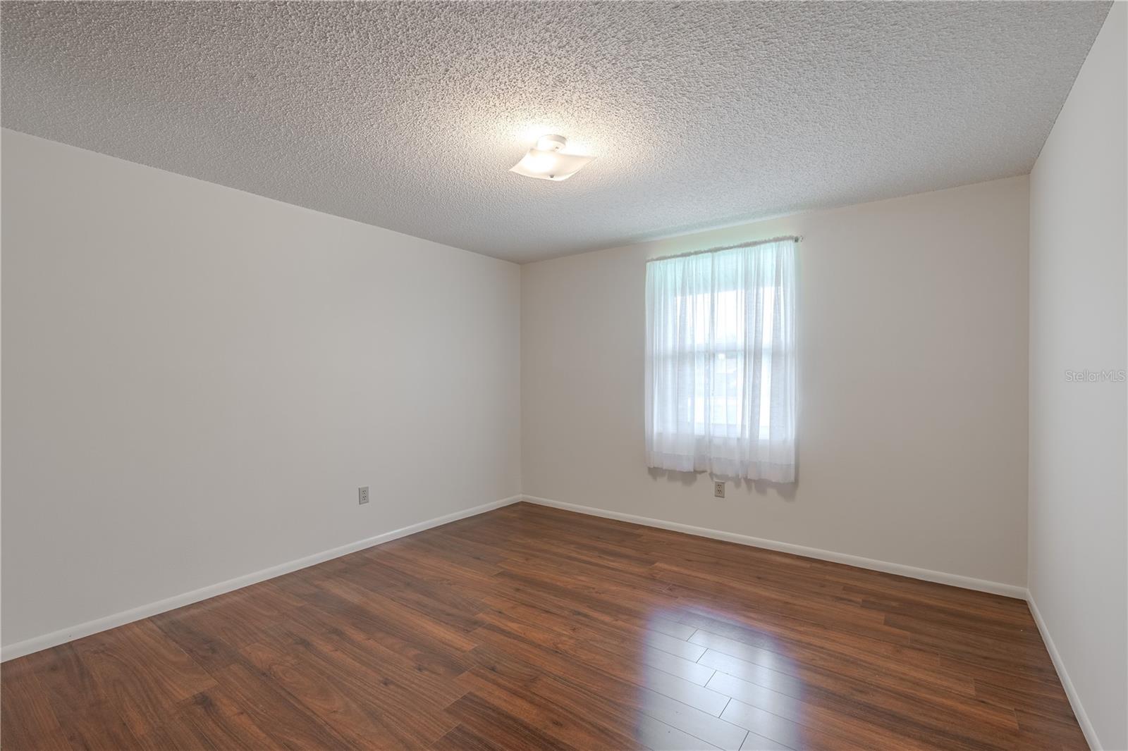 4th bedroom