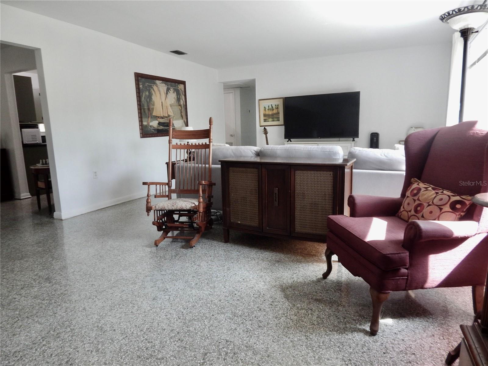 Lvingroom