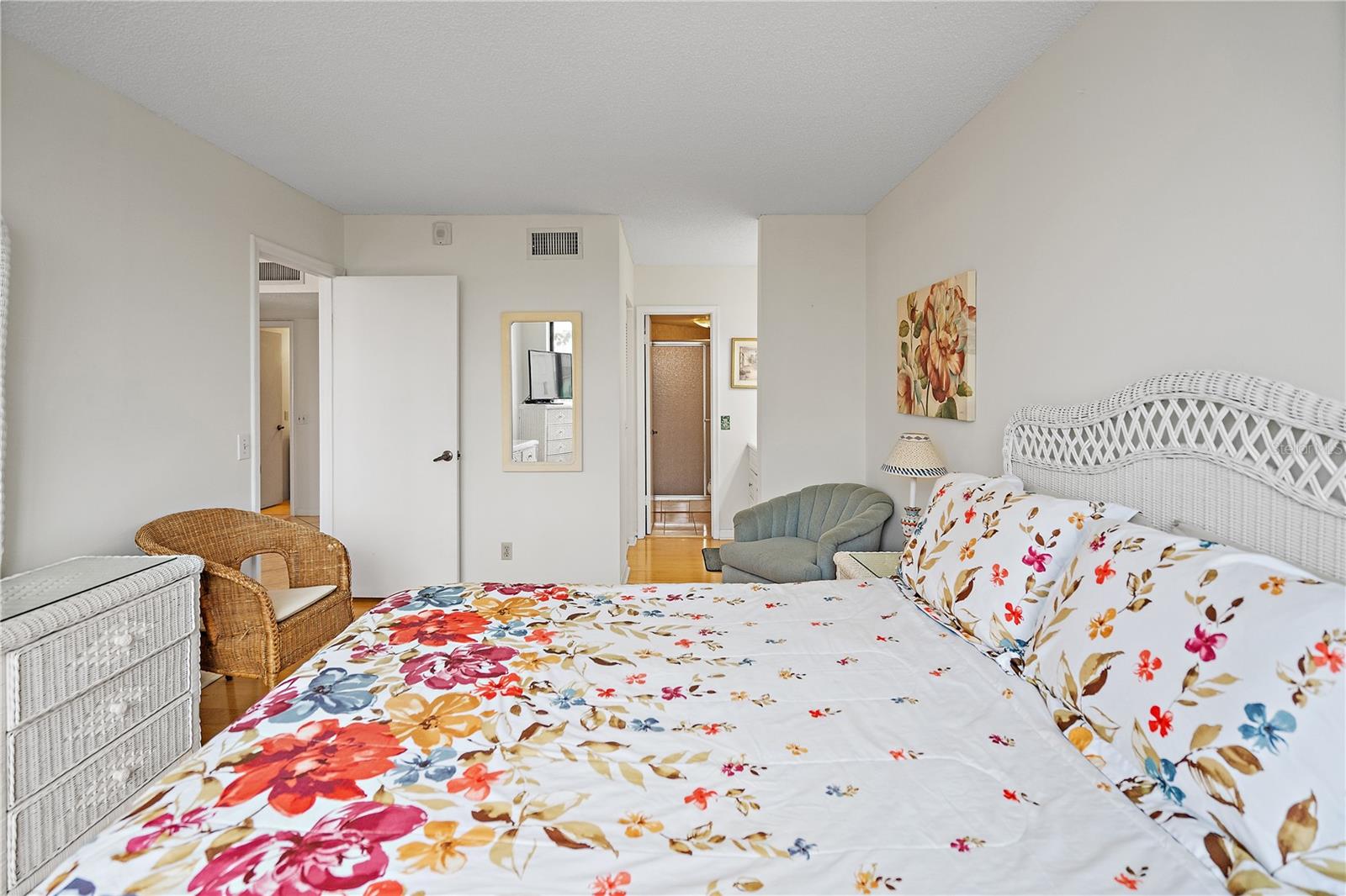 Master Bedroom 2