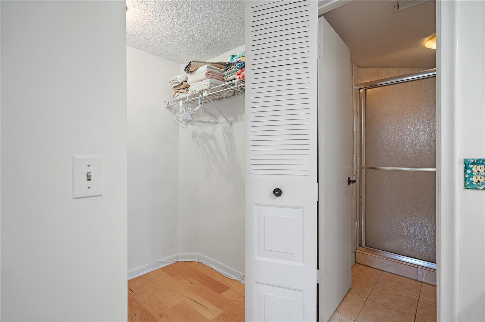 Walk-in Closet