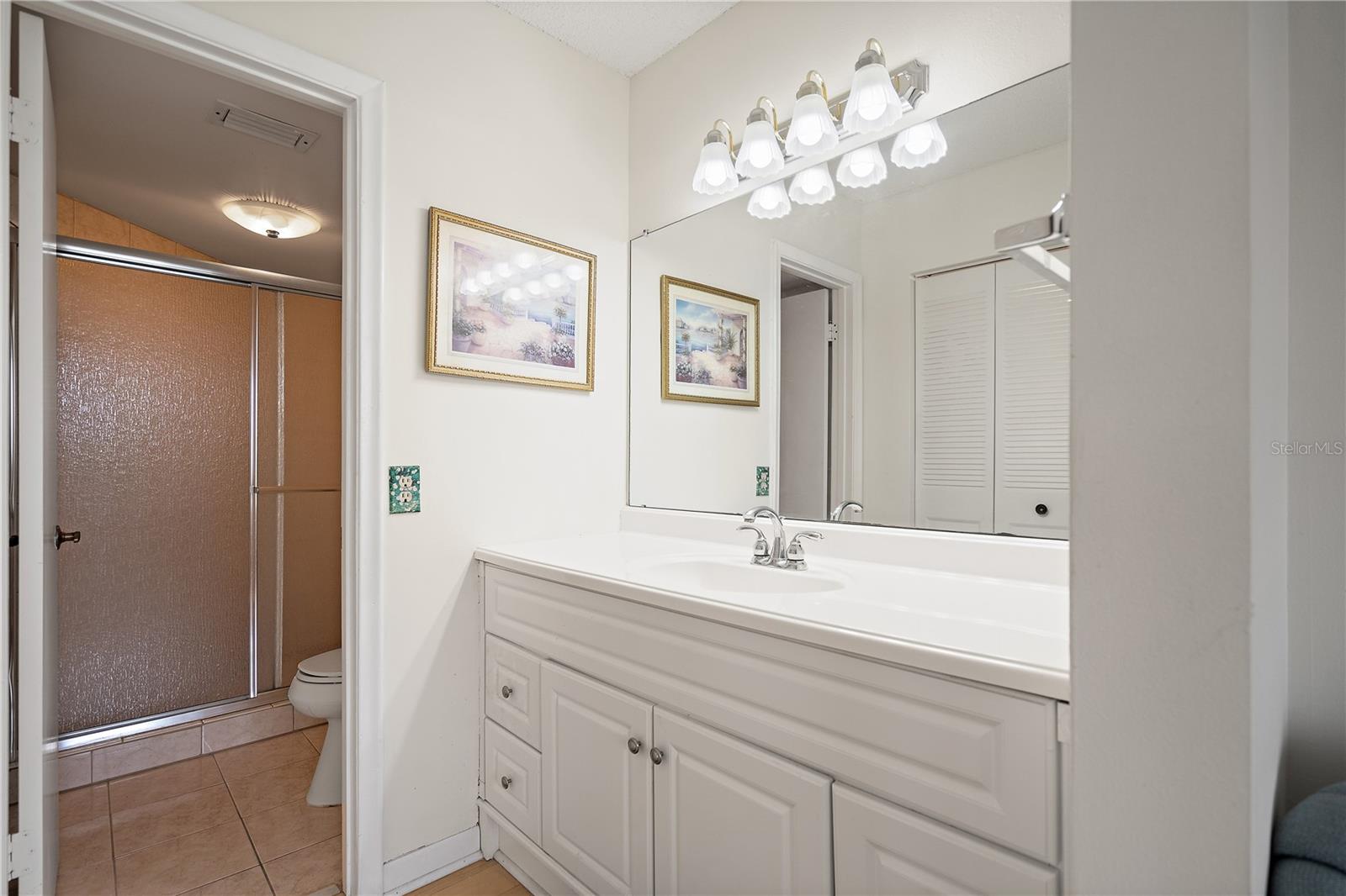 Master Ensuite
