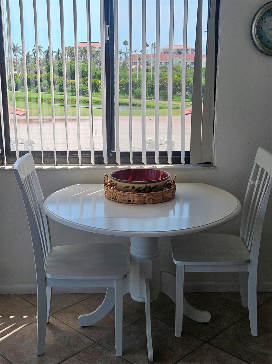 Breakfast Bistro