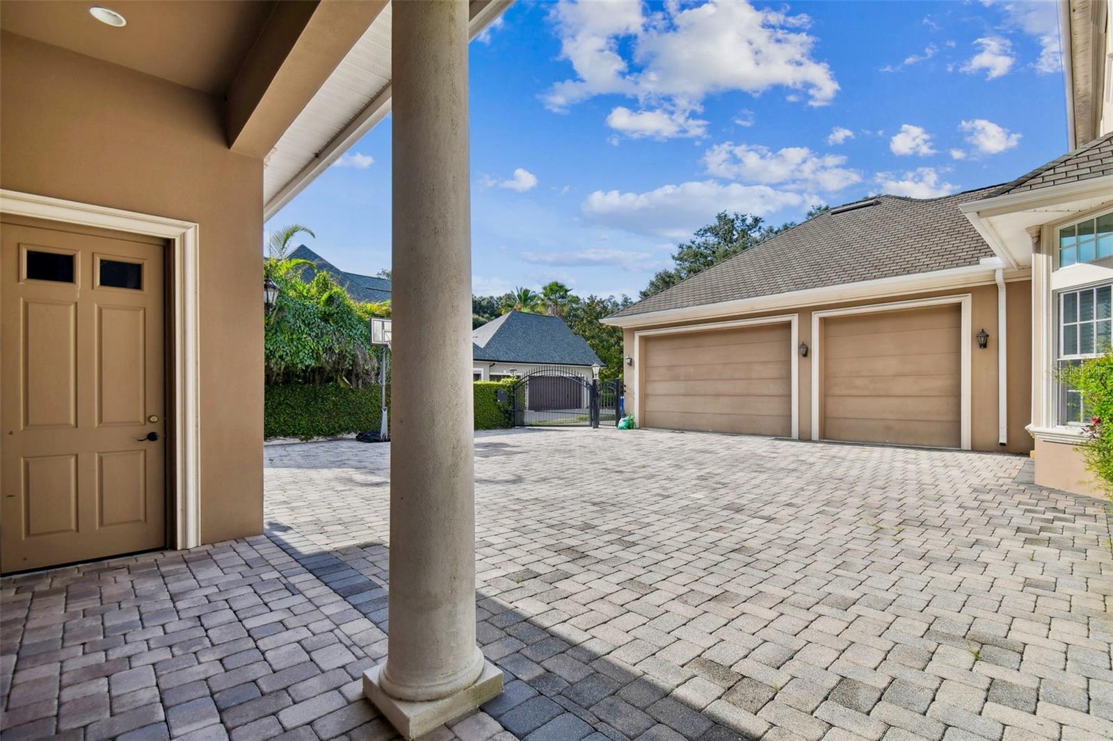 4 Car Garage